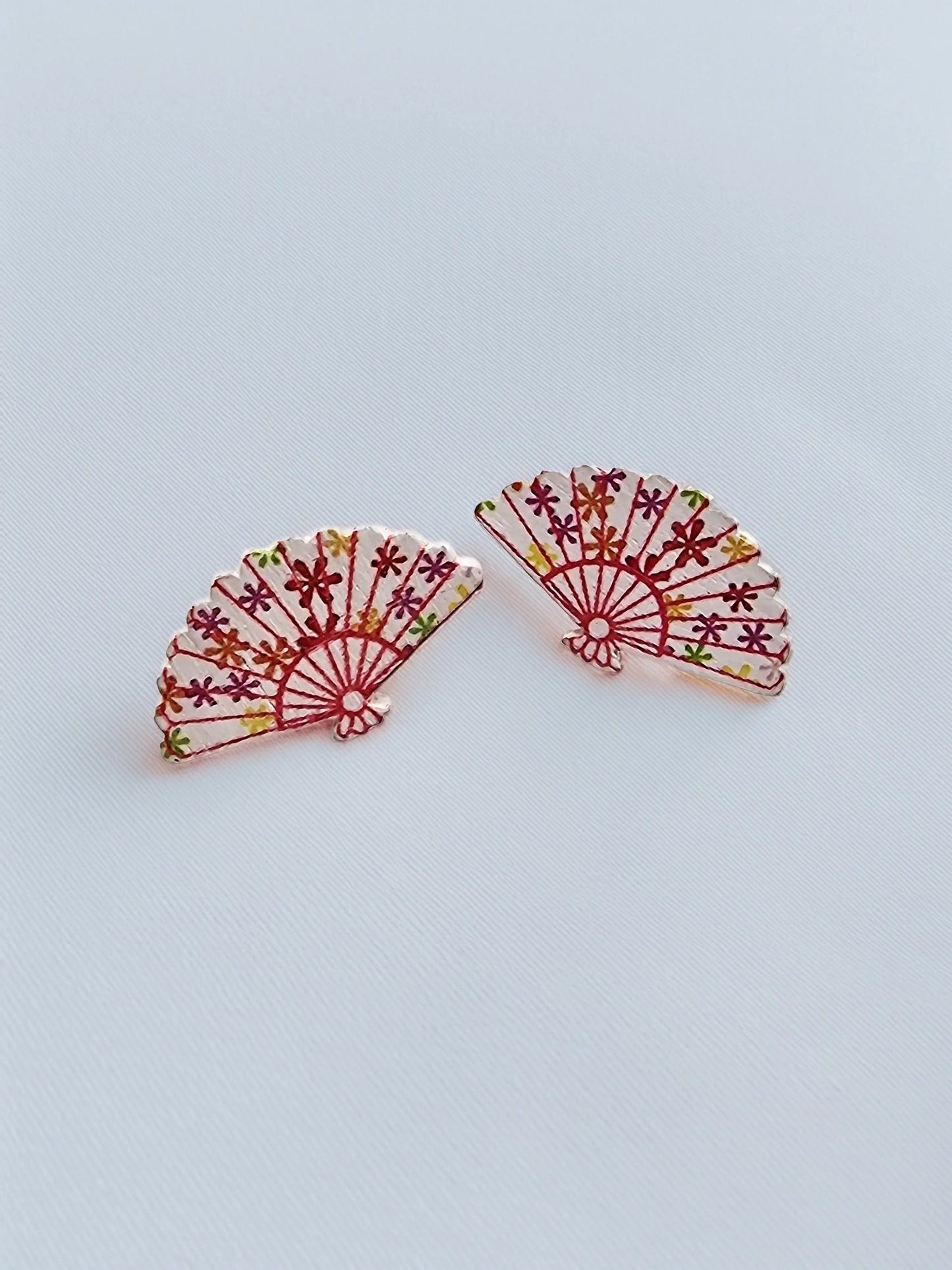 Akari Fan Studs - Modrena